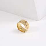 Regal Line Ring