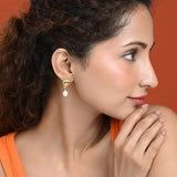 Shell Embrace Earrings