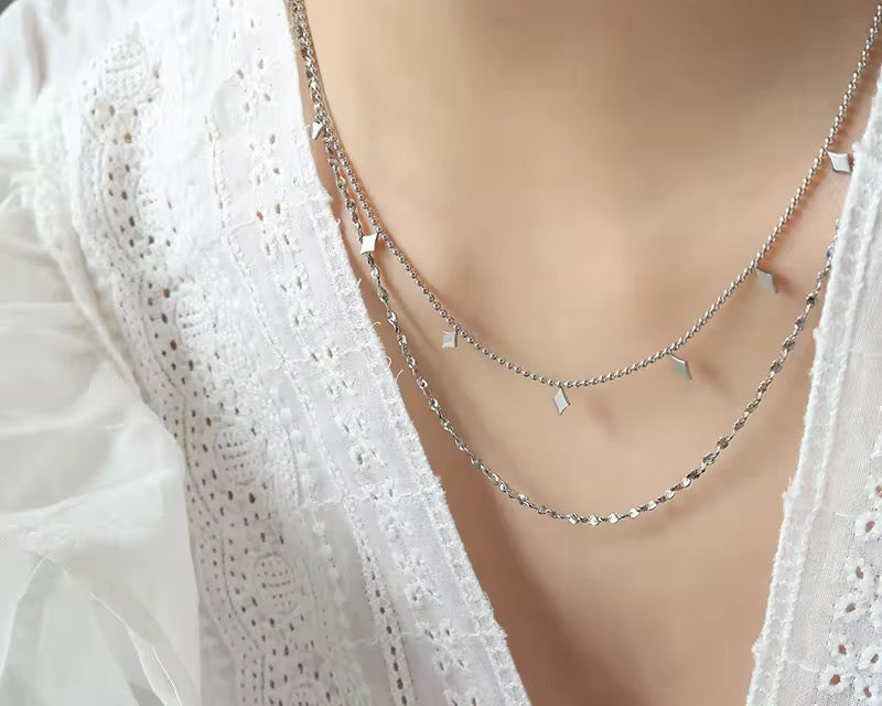 Twinkling Petals Necklace