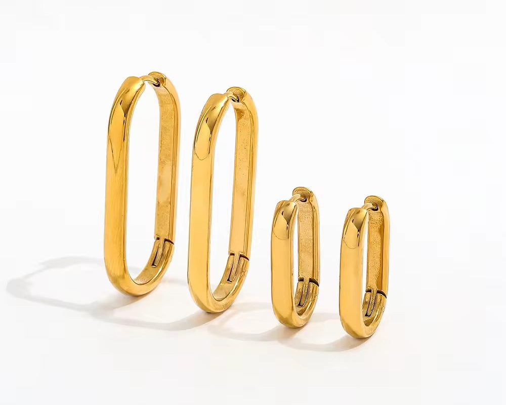 Opulent Curve Hoops
