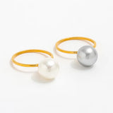 Echo Pearl Band Ring