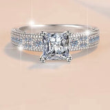 Moissanite Diamondesque Dream