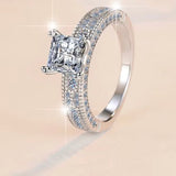 Moissanite Diamondesque Dream