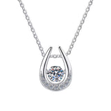 Grandeur Moissanite Twist