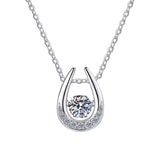 Grandeur Moissanite Twist