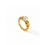 Luna Micro Pearl Ring