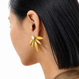 Maple stud earrings