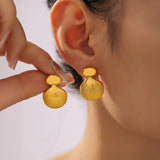 Golden Seashell Earring
