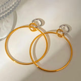 Sleek Gold Earring