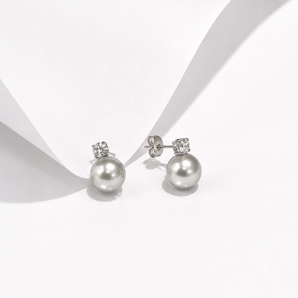 Luna Pearl Studs