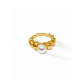 Luna Micro Pearl Ring